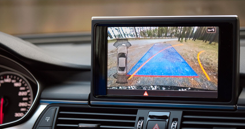 Where to Fix Your Porsche’s Rearview Camera Issues in Green Bay