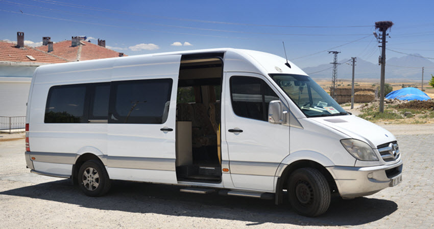 The Importance of Specialized Sprinter Maintenance for Green Bay Drivers